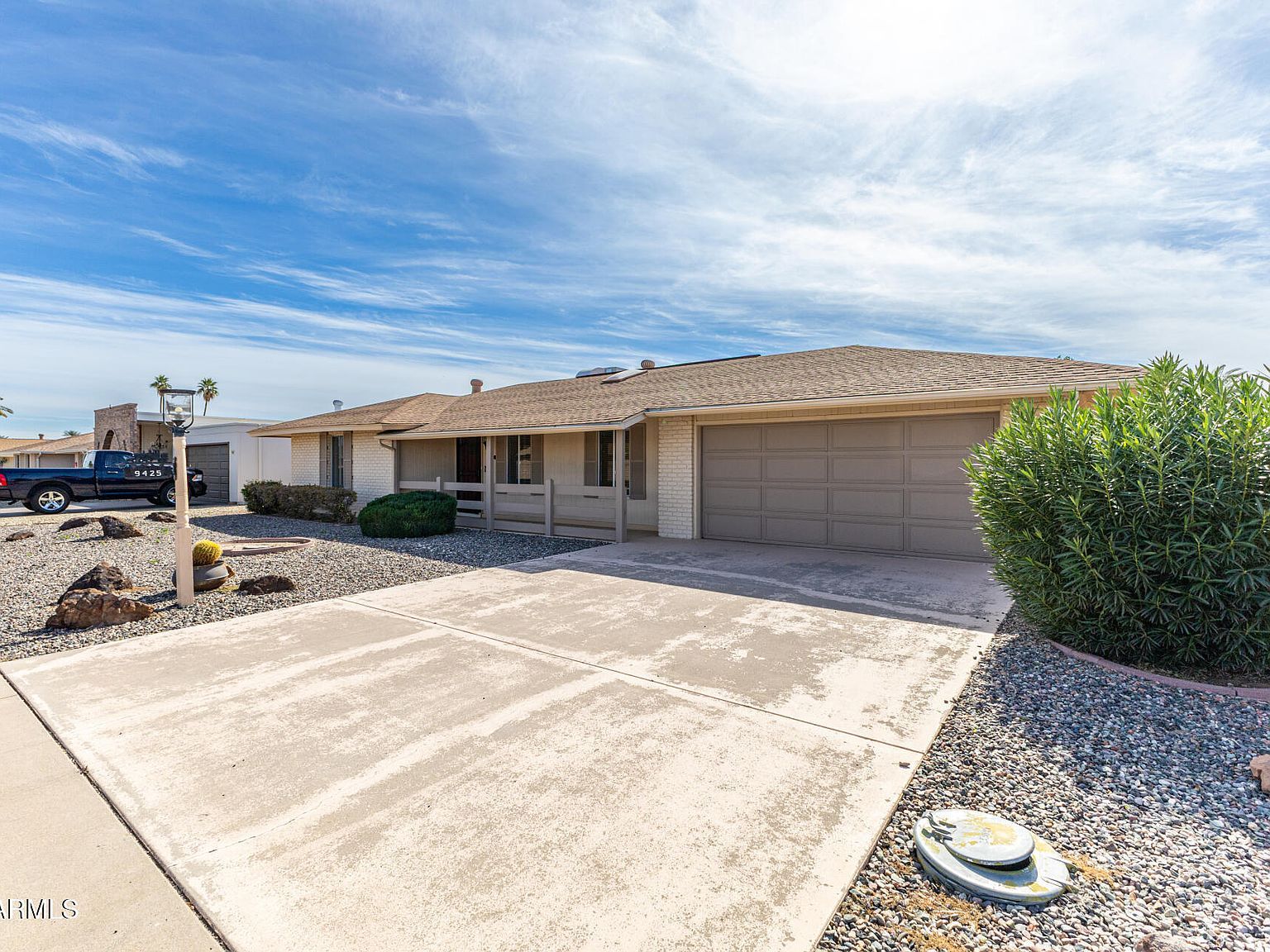 9425 W Rolling Hills Dr Sun City, AZ 85351 - Thumbnail 3