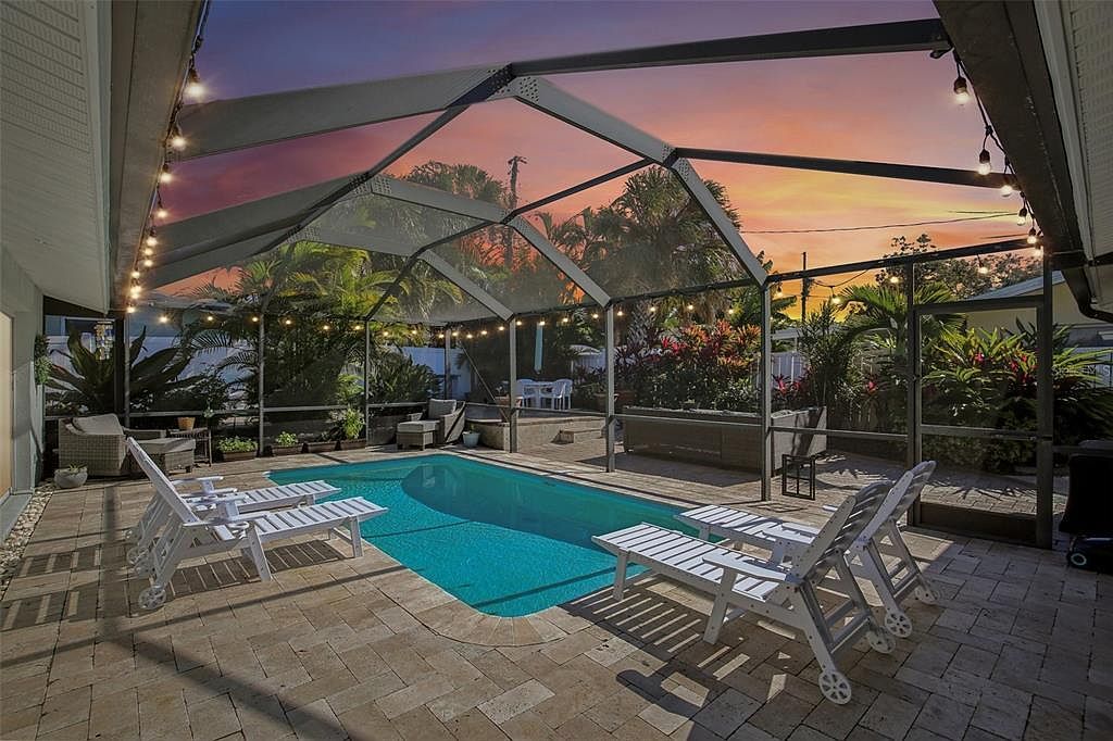 3966 High Bluff Dr Largo, FL 33770 - Thumbnail 3