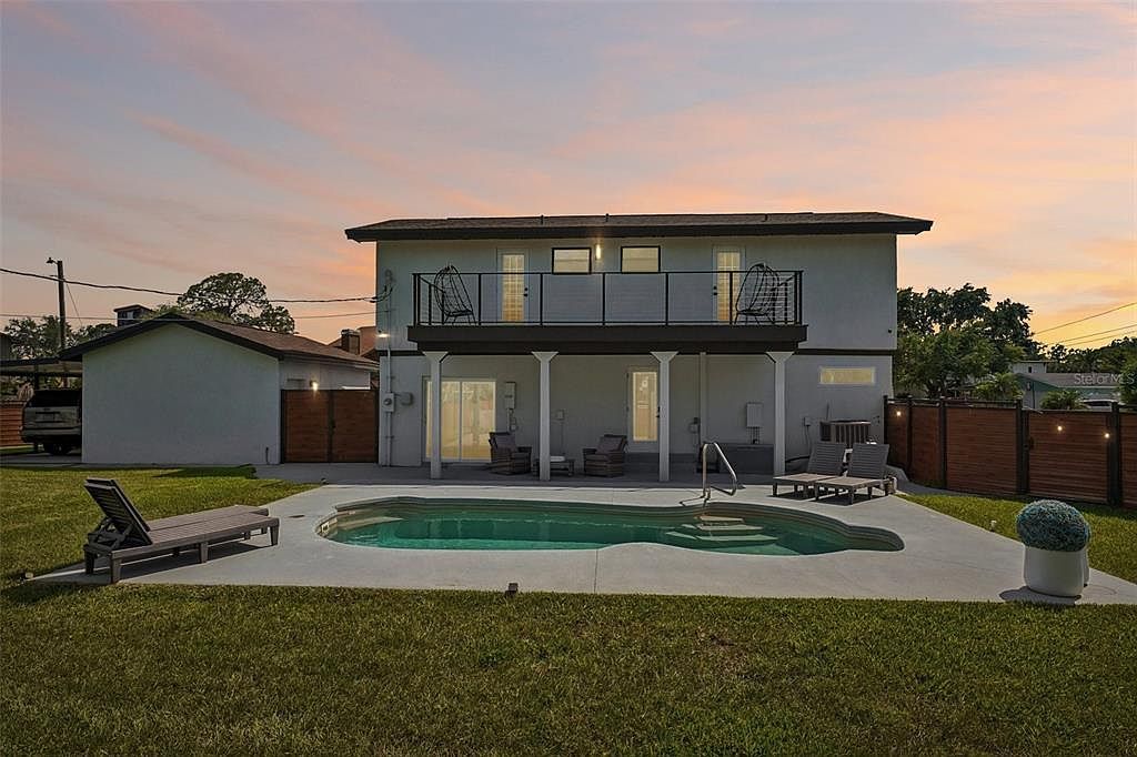 5201 Huntington St NE Saint Petersburg, FL 33703 - Thumbnail 3