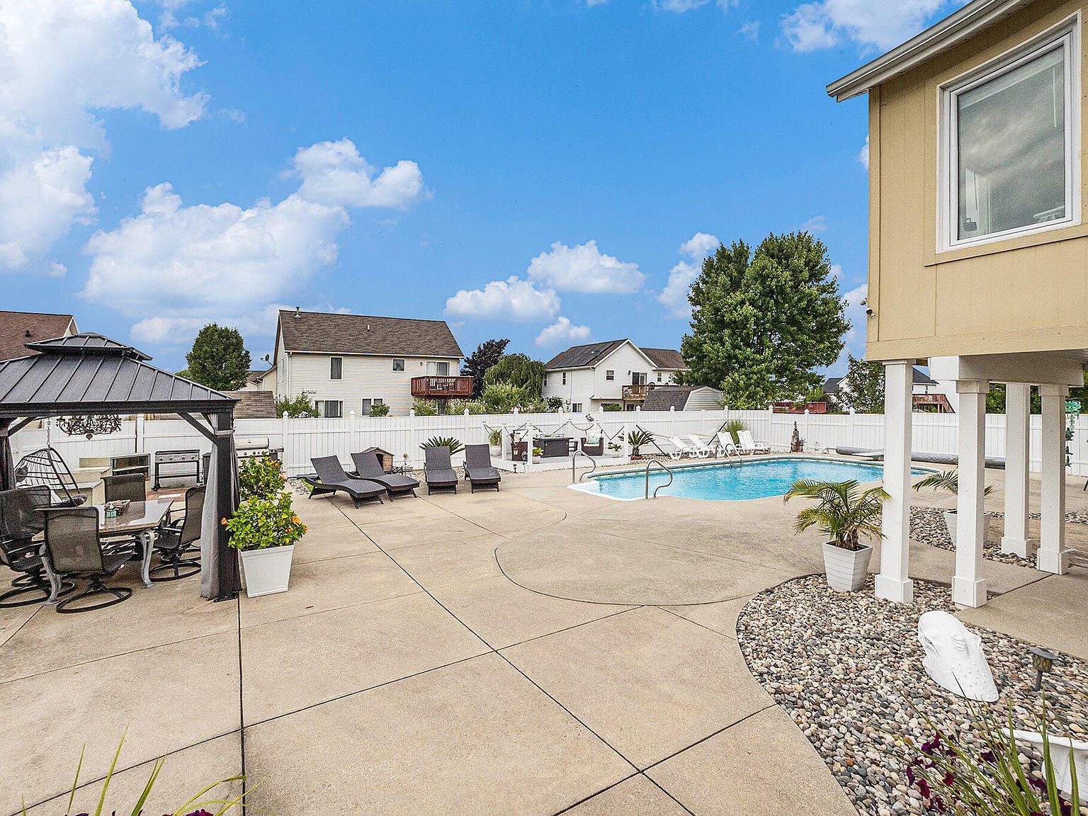 6903 Hartman Dr SE Caledonia, MI 49316 - Thumbnail 3