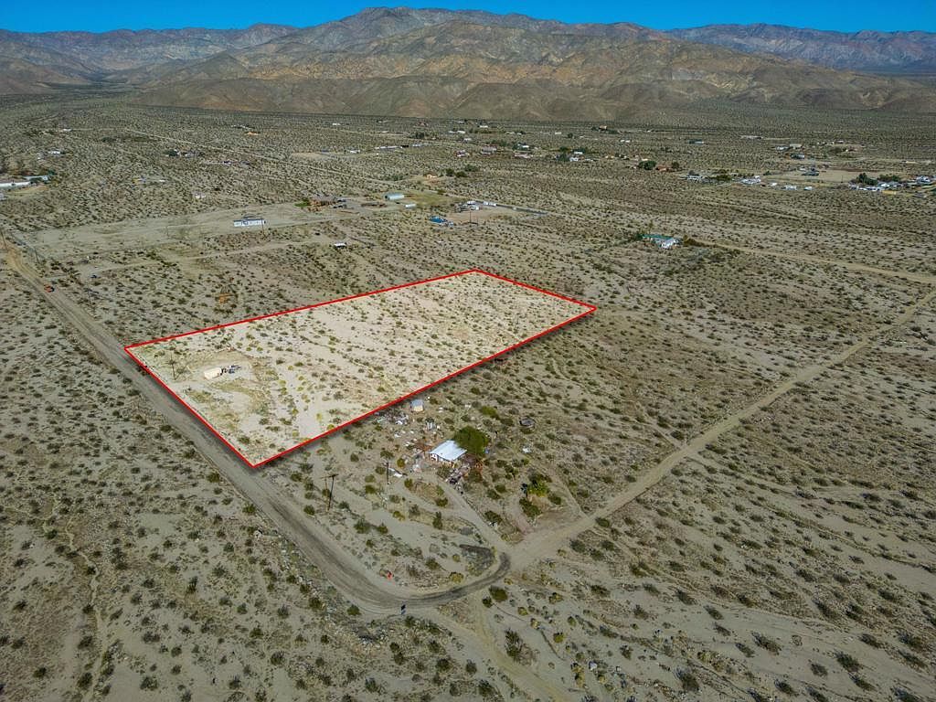 23750 Larsen Ln Desert Hot Springs, CA 92241 - Thumbnail 3