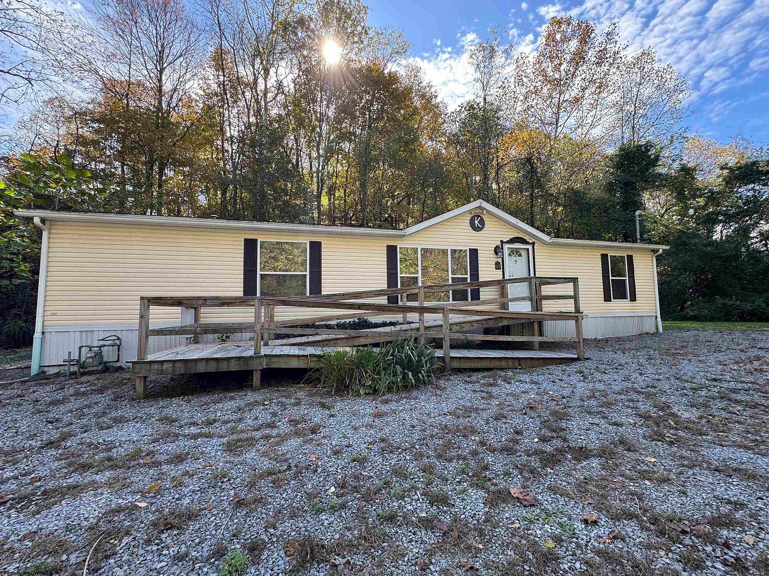 147 Paw Paw Est Rivesville, WV 26588 - Thumbnail 3