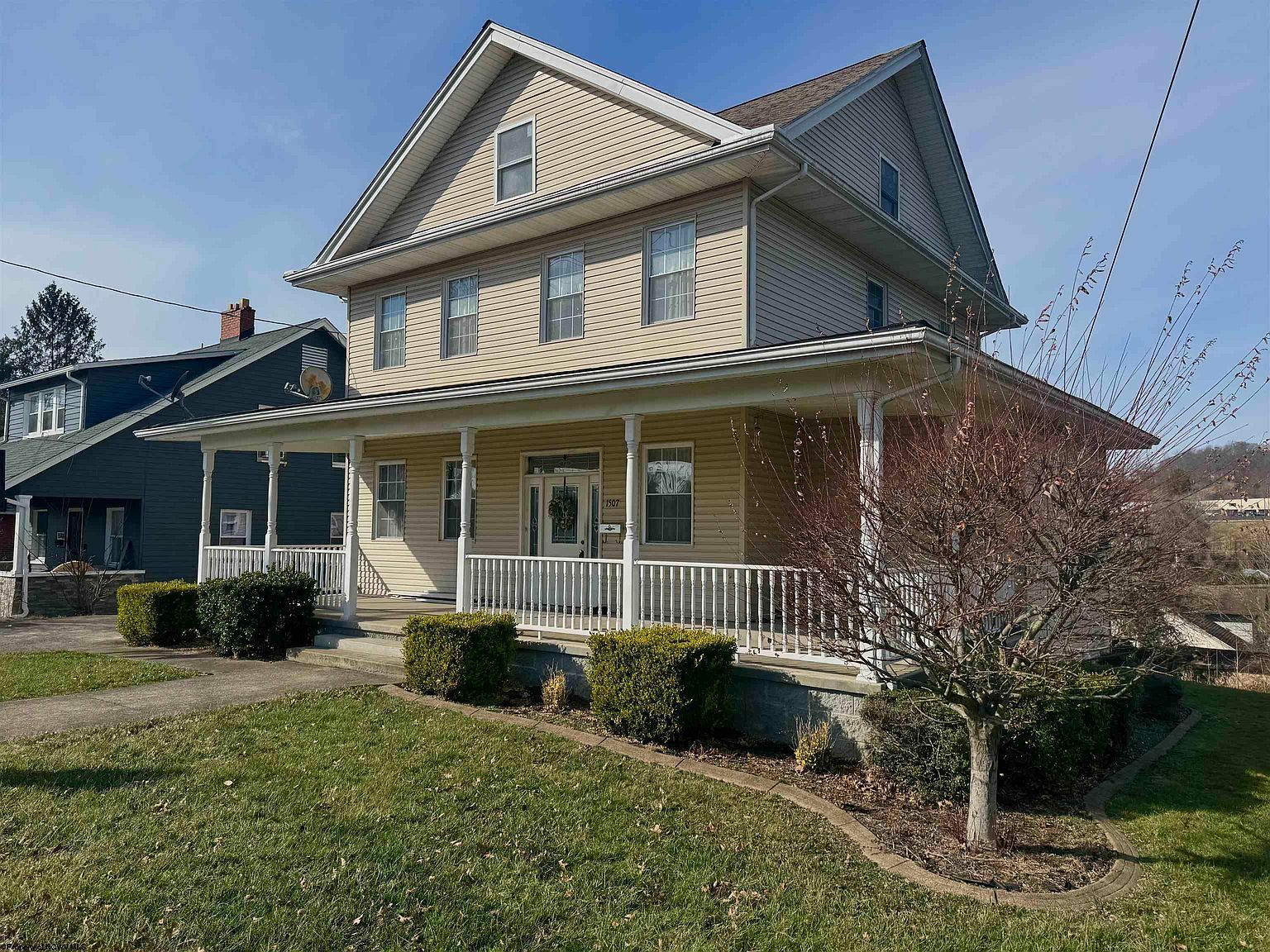 1507 Edgeway Dr Fairmont, WV 26554 - Thumbnail 3