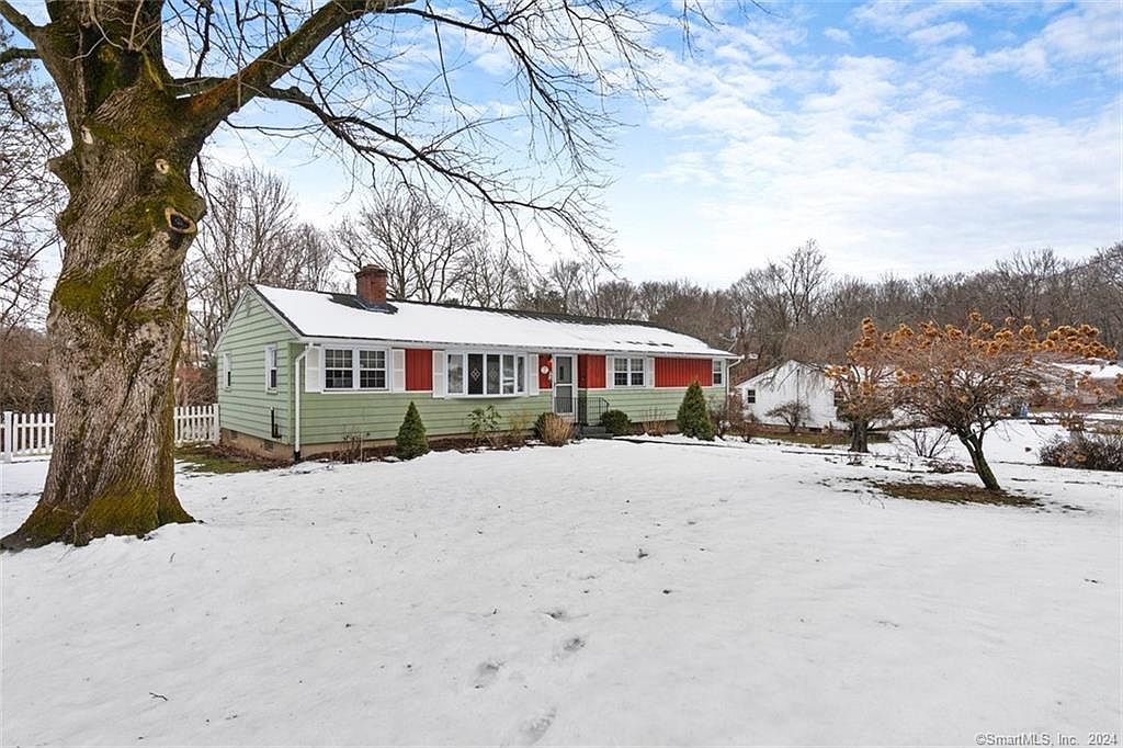 6 Norman Rd Hamden, CT 06514 - Thumbnail 3