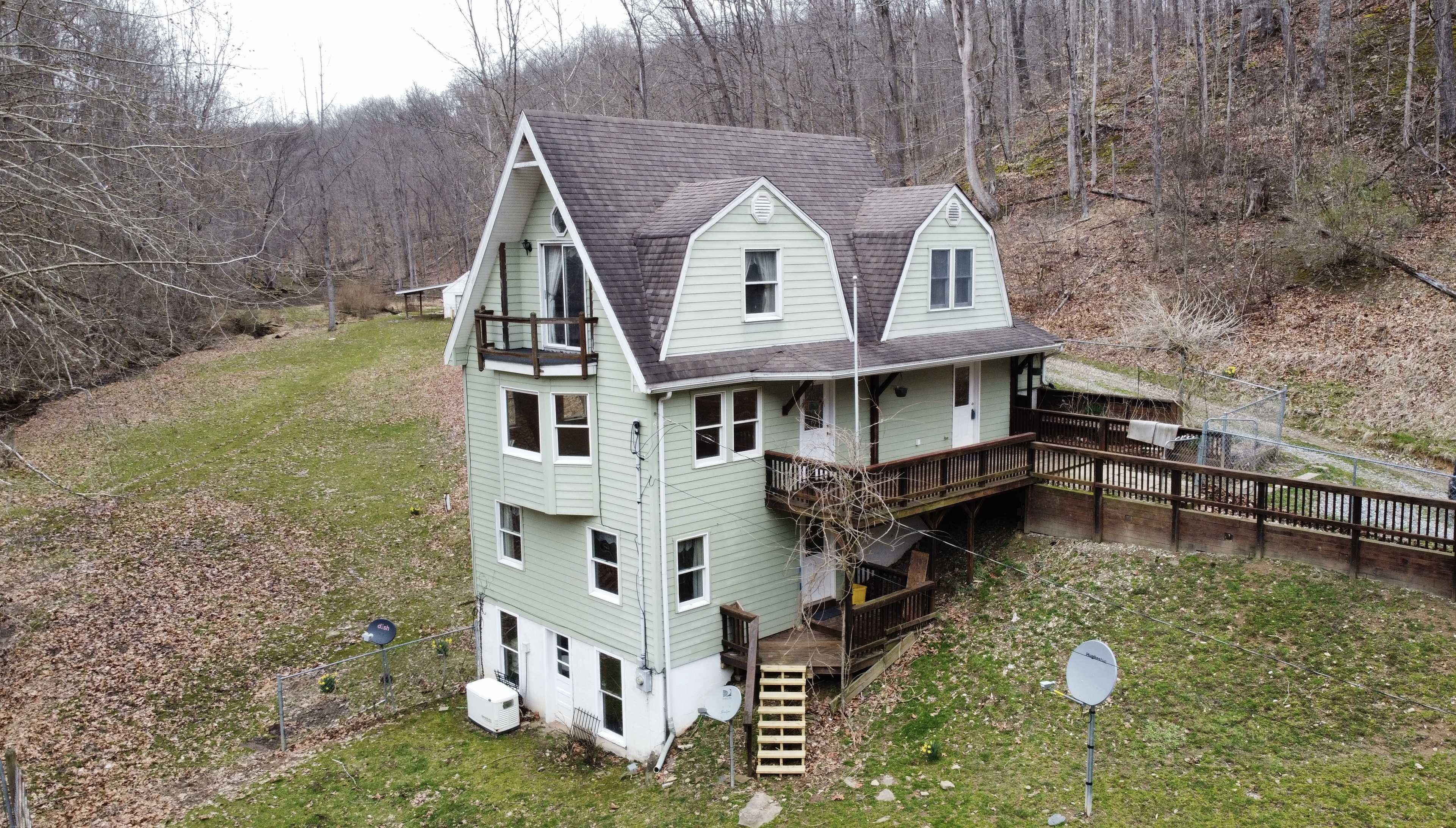 512 Walters Run Road, West Union, WV, 26456 - Thumbnail 2