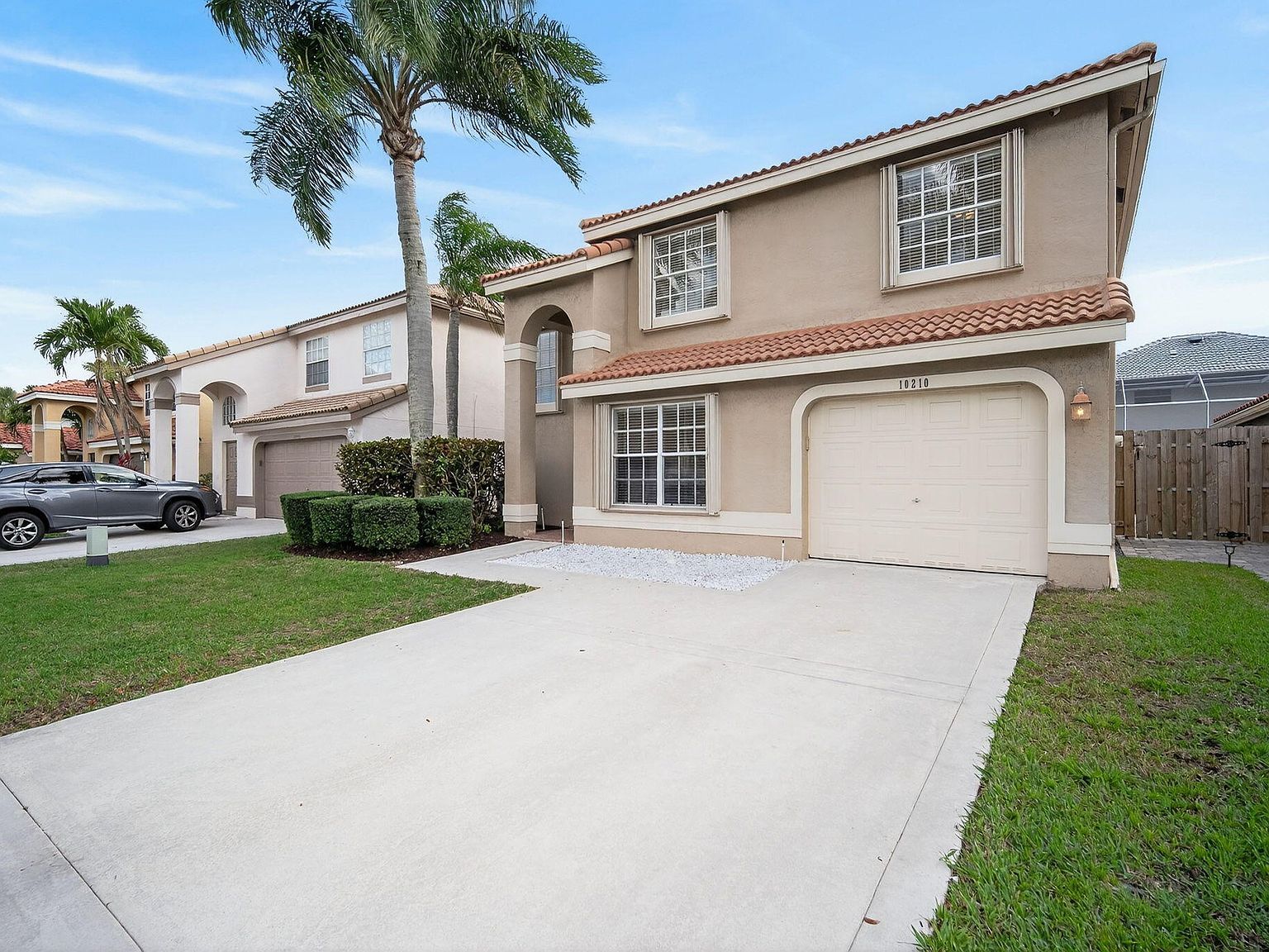 10210 Breezeway Pl Boca Raton, FL 33428 - Thumbnail 3