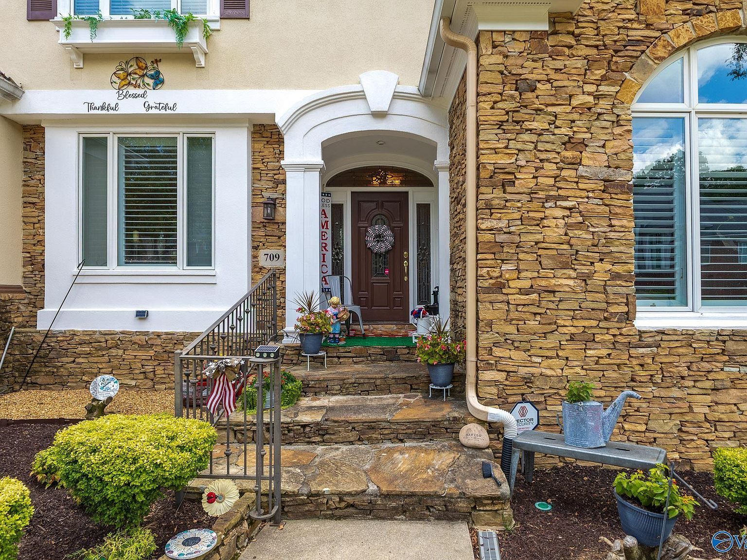 709 Tannahill Dr SE Huntsville, AL 35802 - Thumbnail 3