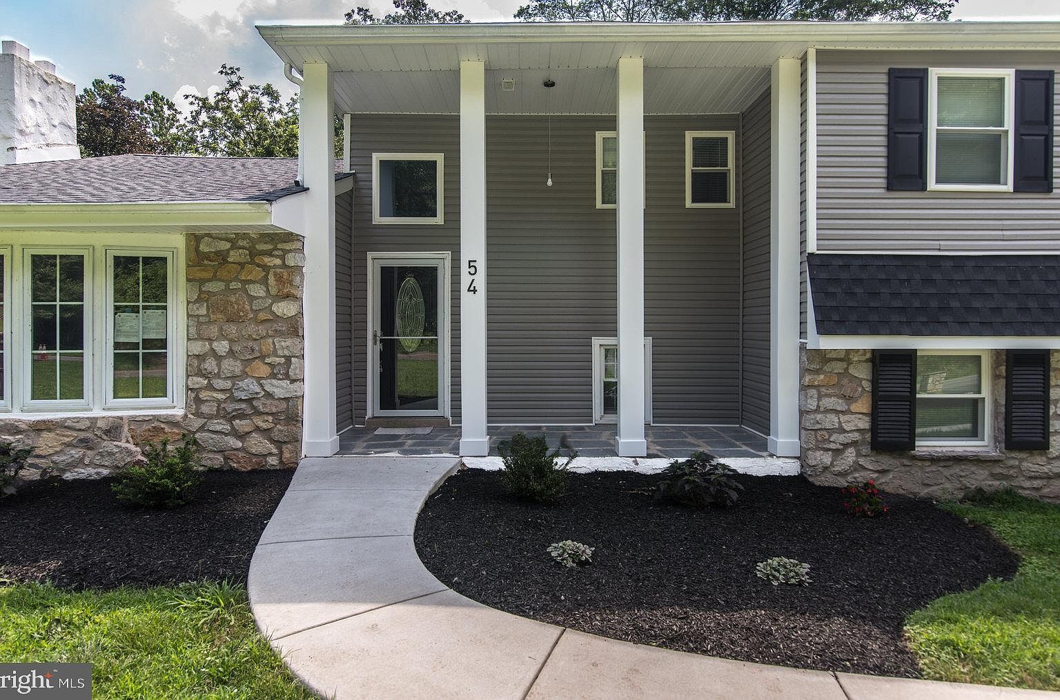 54 Moredon Rd Huntingdon Valley, PA 19006 - Thumbnail 3