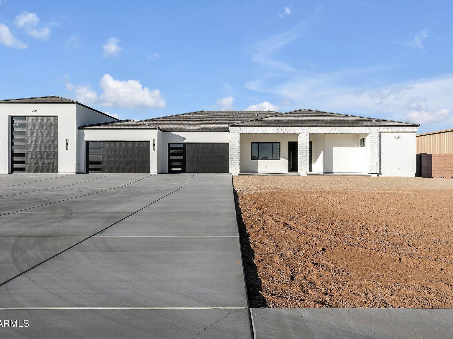 1602 E Cloud Rd Phoenix, AZ 85086 - Thumbnail 3