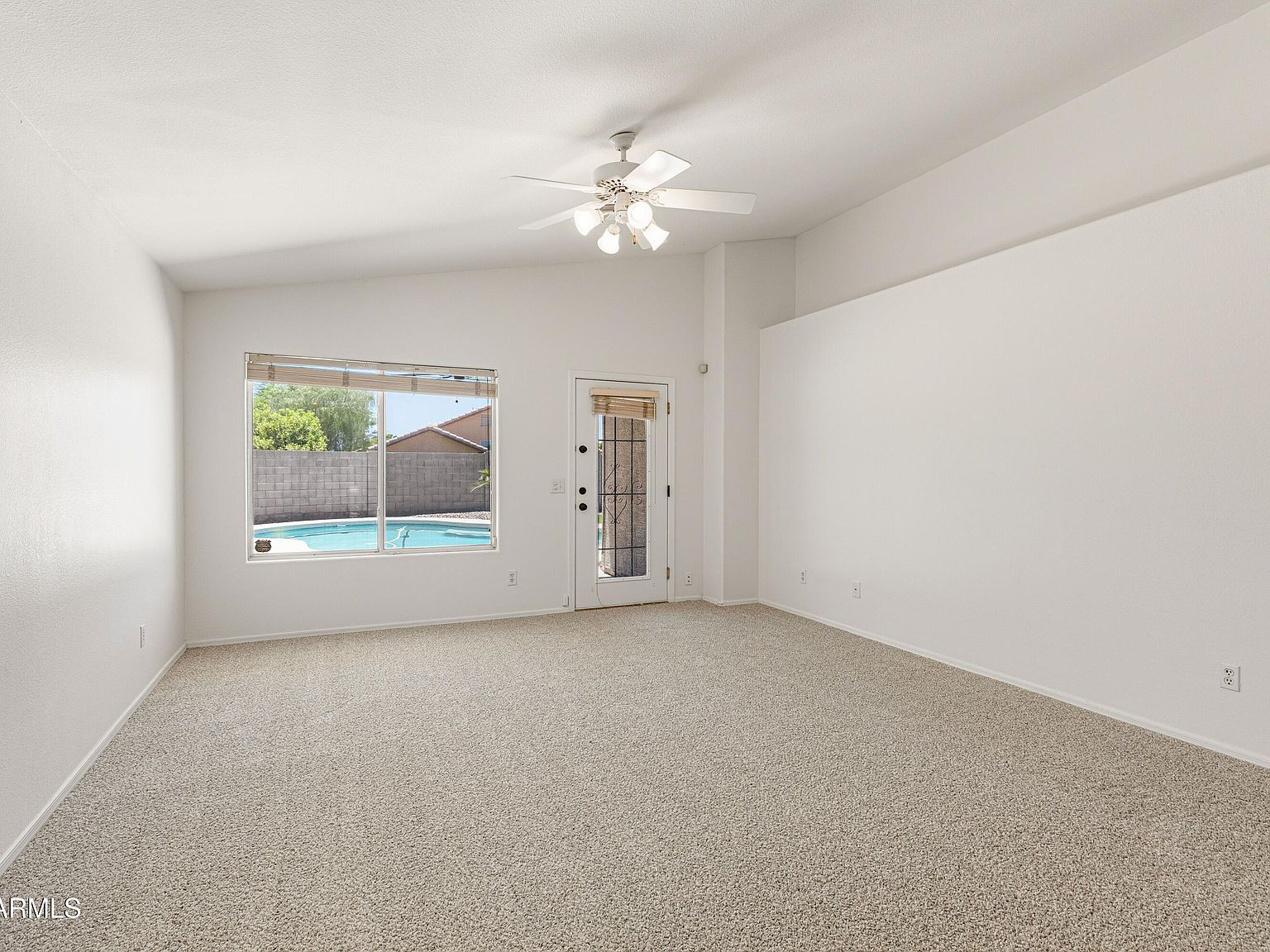 5747 E Gable Cir Mesa, AZ 85206 - Thumbnail 3