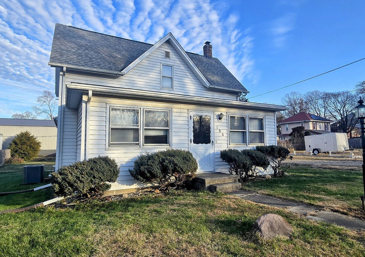 (undisclosed Address) Sidney, IL 61877 - Thumbnail 3