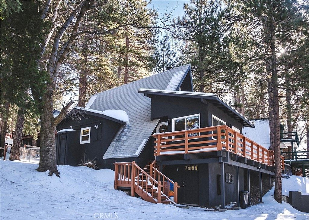 31442 Ocean View Dr Running Springs, CA 92382 - Thumbnail 3