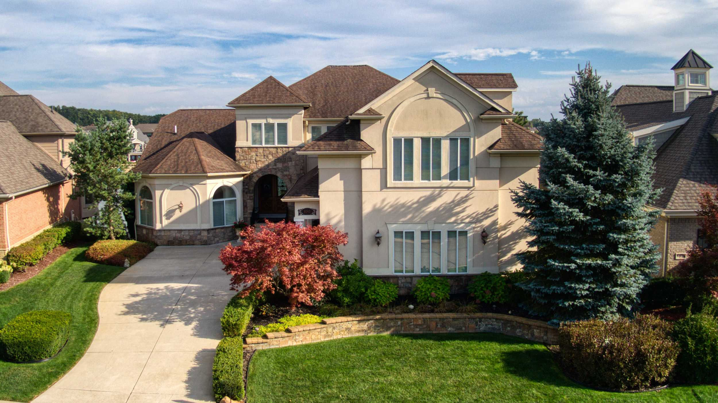 8393 Boulder Shores Drive, South Lyon, MI, USA, 48178 - Thumbnail 3