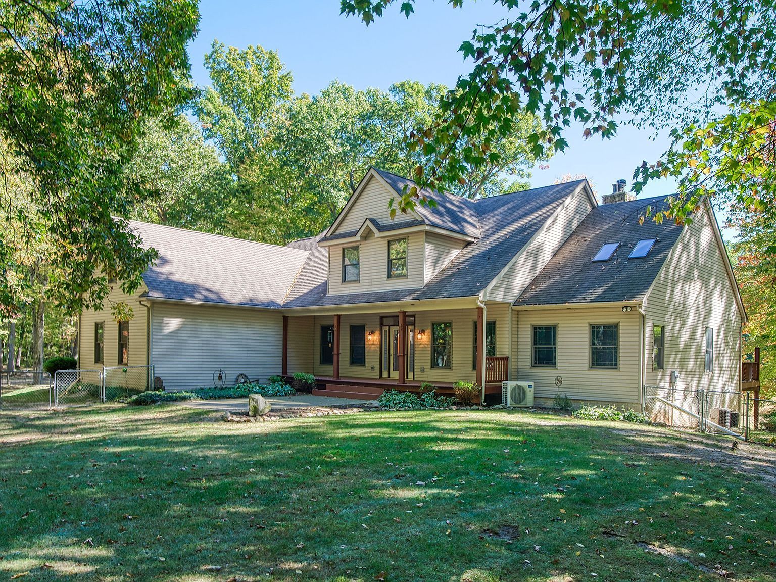 3592 Hillandale Dr Howell, MI 48843 - Thumbnail 3