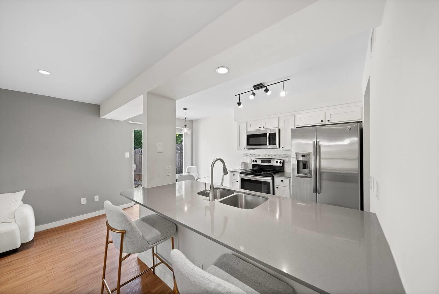 3507 Alpine Cir Austin, TX 78704 - Thumbnail 3