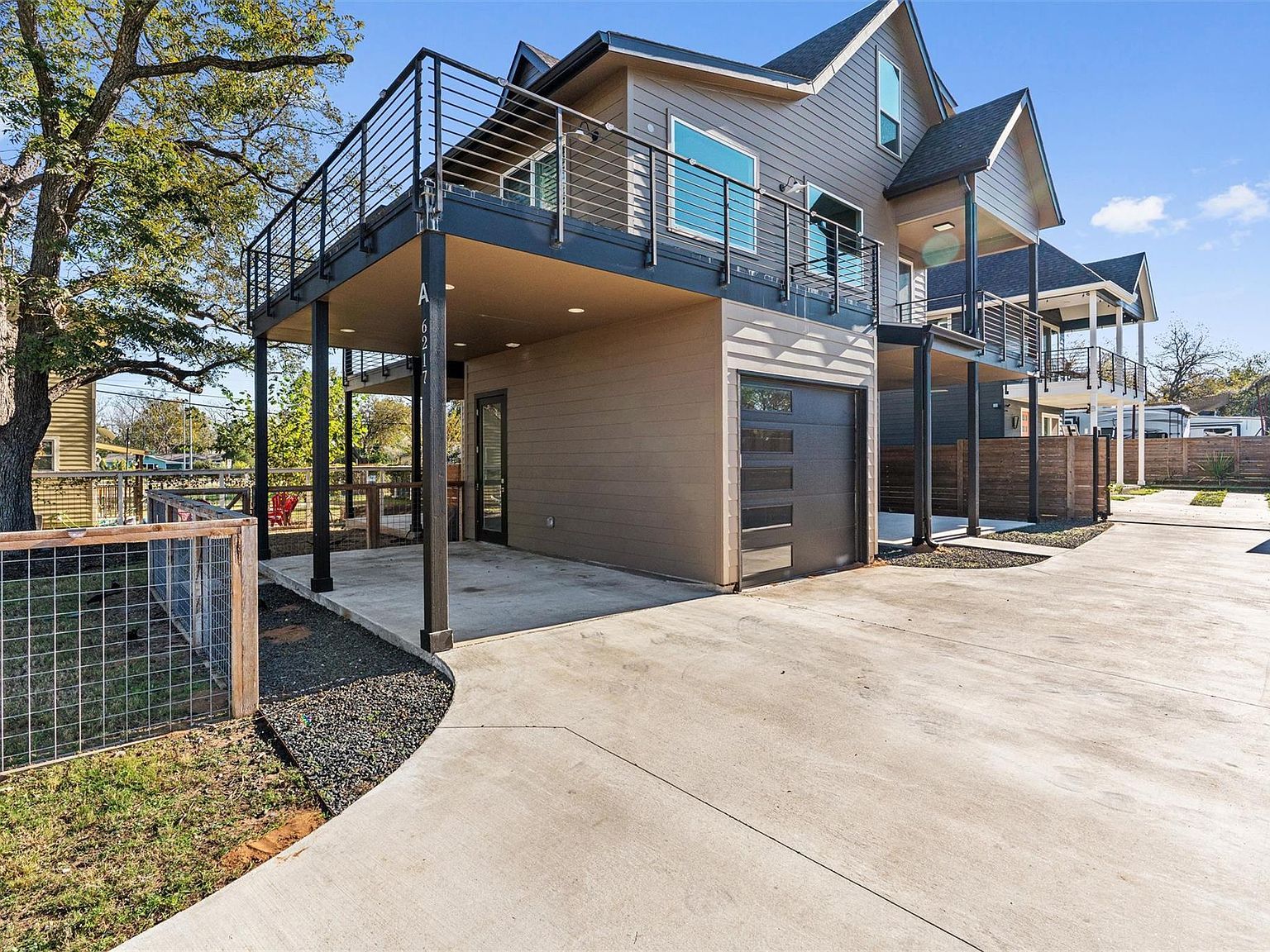 6217 Clovis St #A Austin, TX 78741 - Thumbnail 3