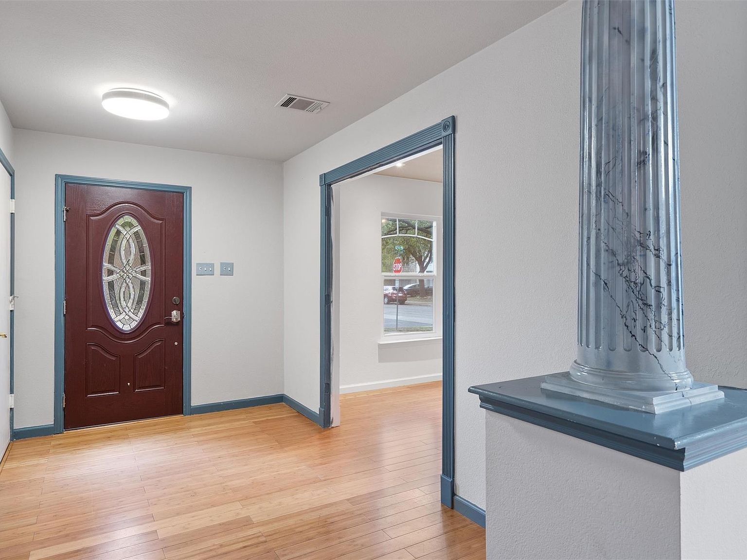 2122 Deer Creek Trl Round Rock, TX 78665 - Thumbnail 3