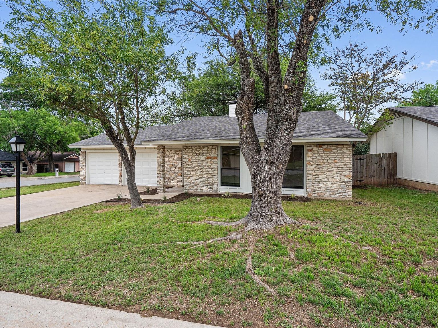 6501 Boleynwood Dr Austin, TX 78745 - Thumbnail 3