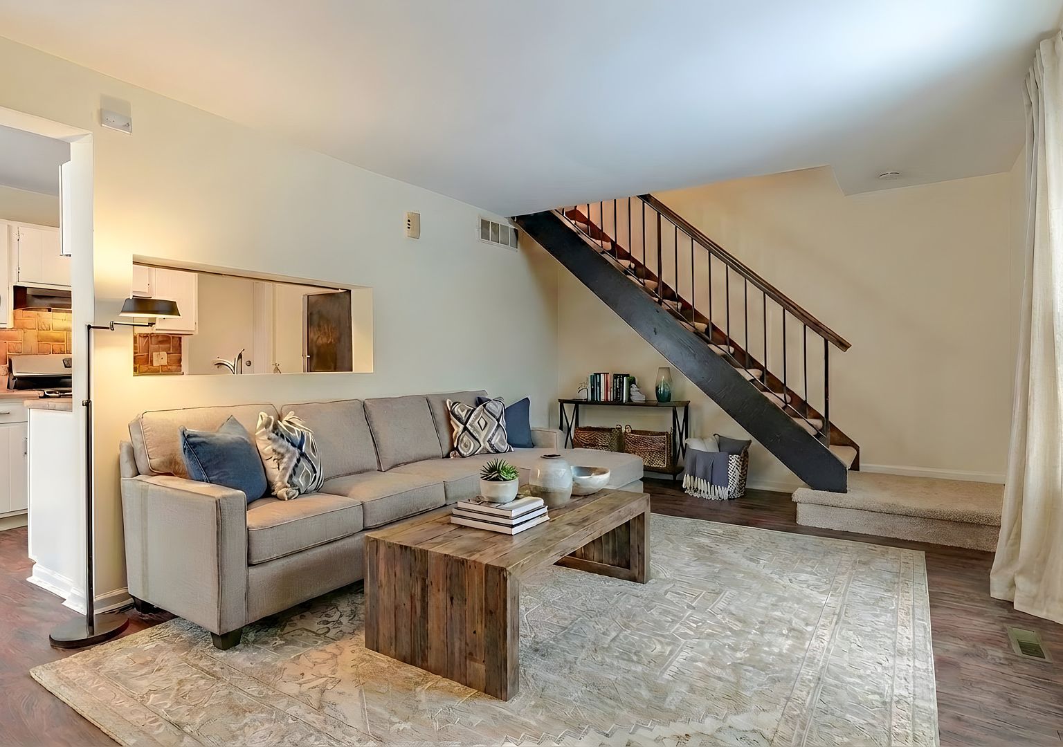 254 Sunset Ct #0 Vernon Hills, IL 60061 - Thumbnail 3