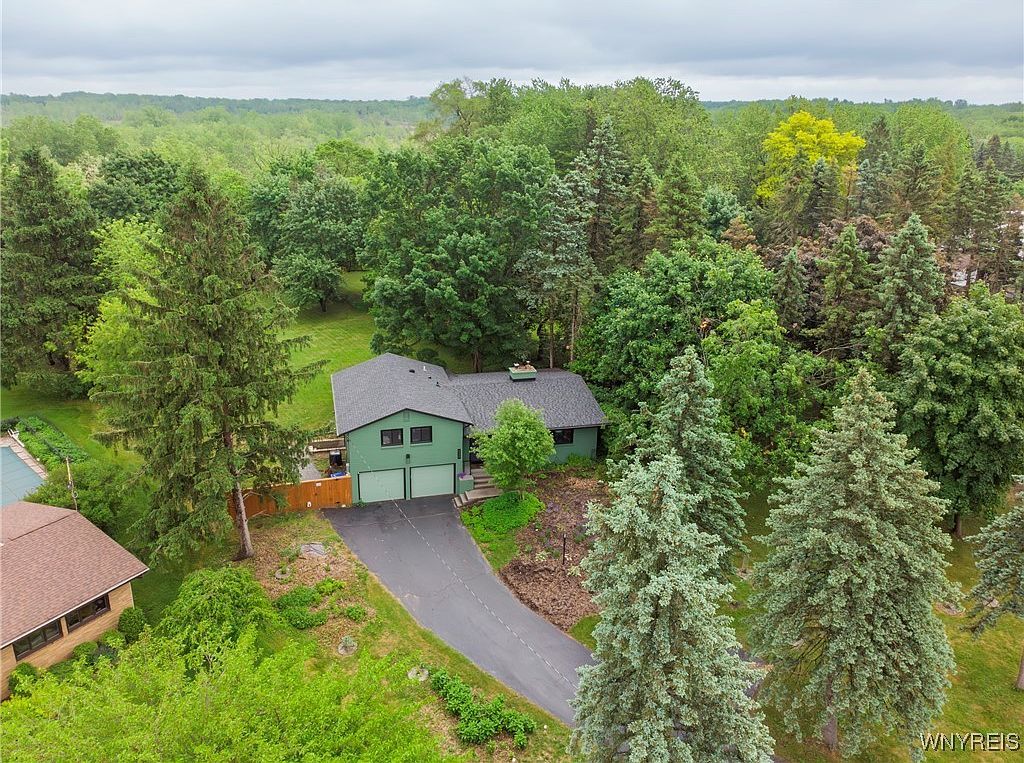 4535 Ransom Rd Clarence, NY 14031 - Thumbnail 3