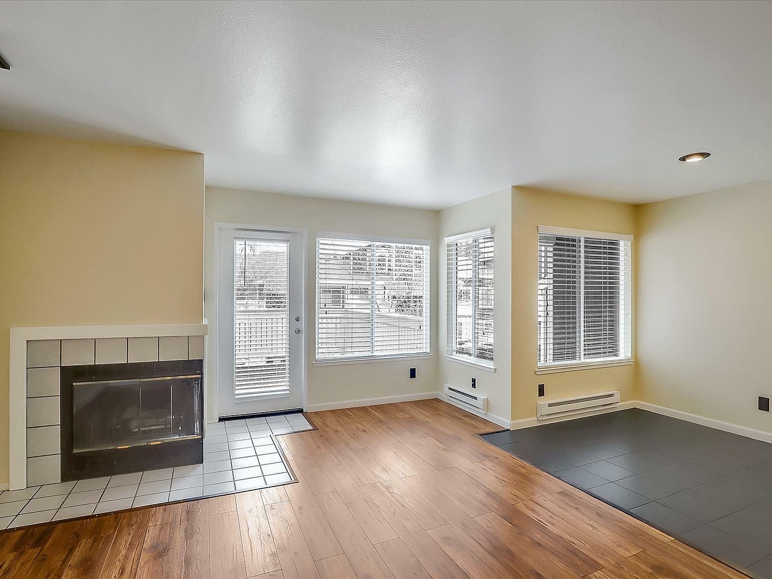 76 Marina Lakes Dr Richmond, CA 94804 - Thumbnail 3