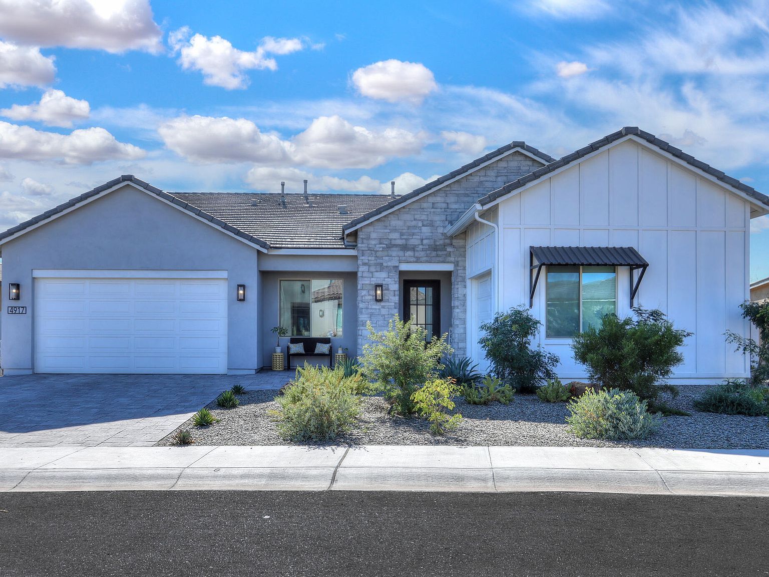 4917 W Rogers Pass Queen Creek, AZ 85144 - Thumbnail 3