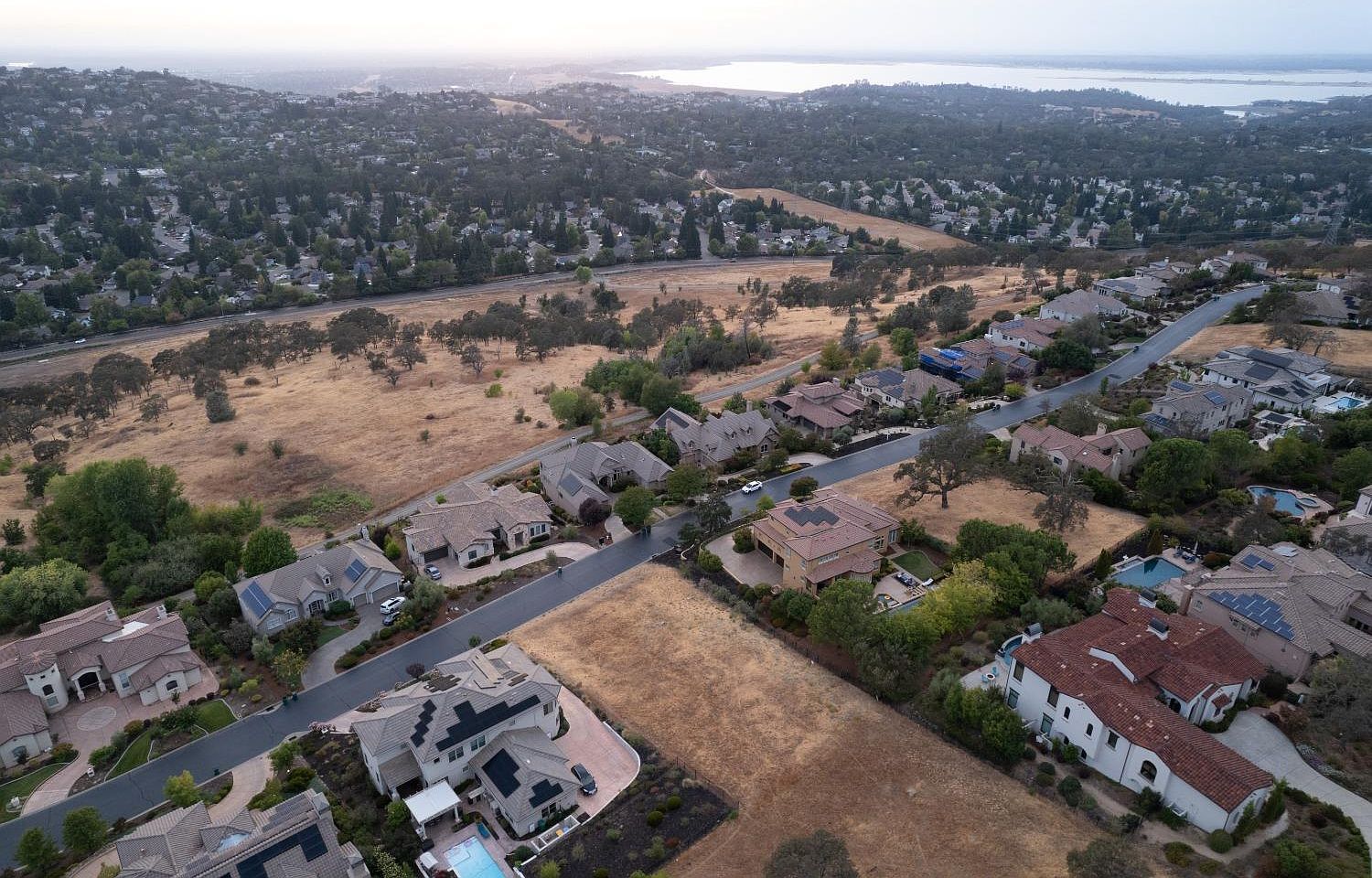 5207 Breese Cir El Dorado Hills, CA 95762 - Thumbnail 3
