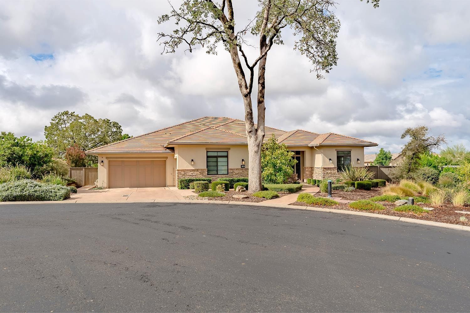 100 Chardin Pl El Dorado Hills, CA 95762 - Thumbnail 3