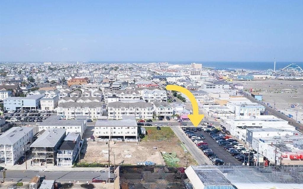 341 E Oak Ave Wildwood, NJ 08260 - Thumbnail 3