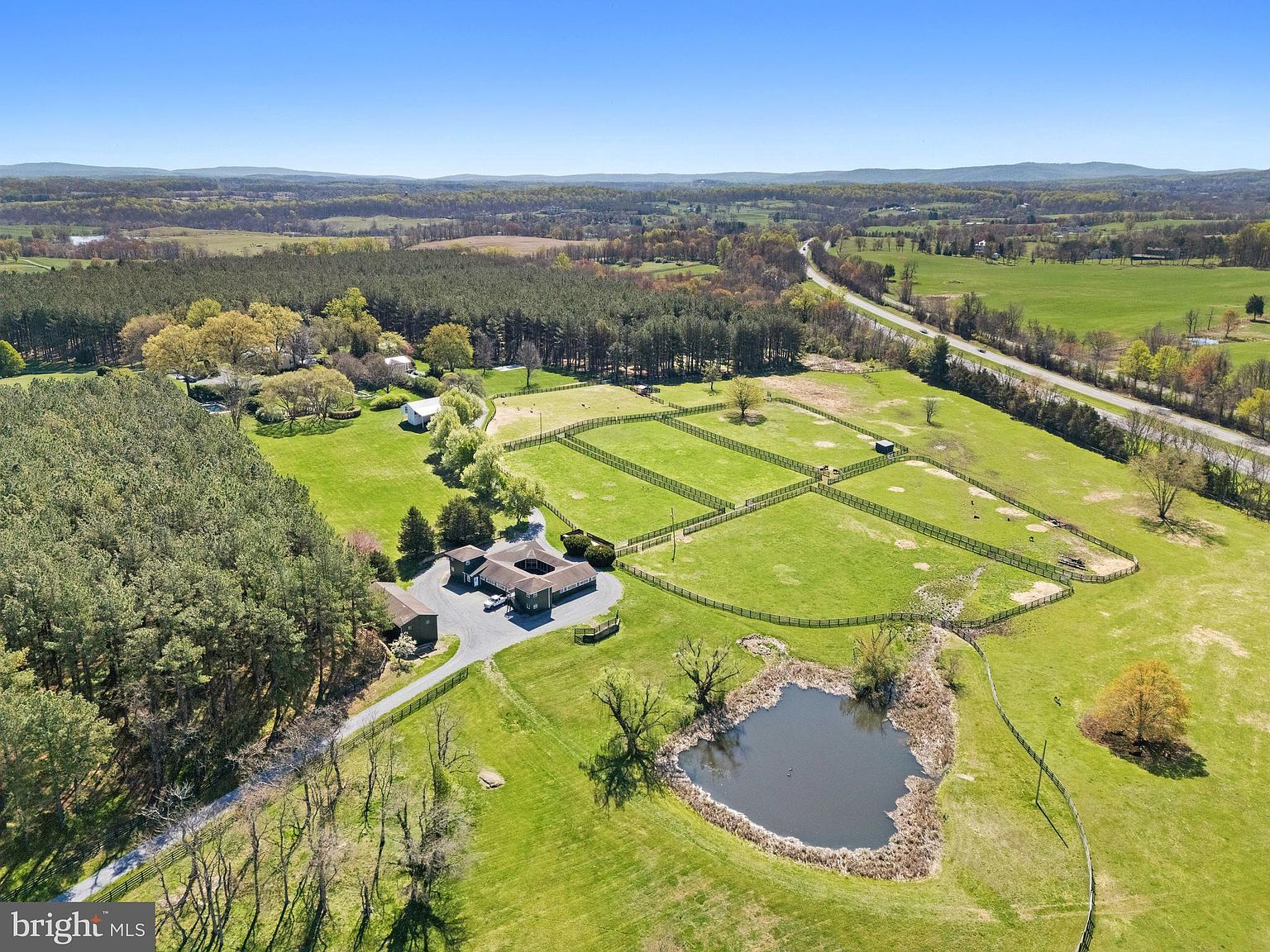 3252 Winchester Rd Delaplane, VA 20144 - Thumbnail 3