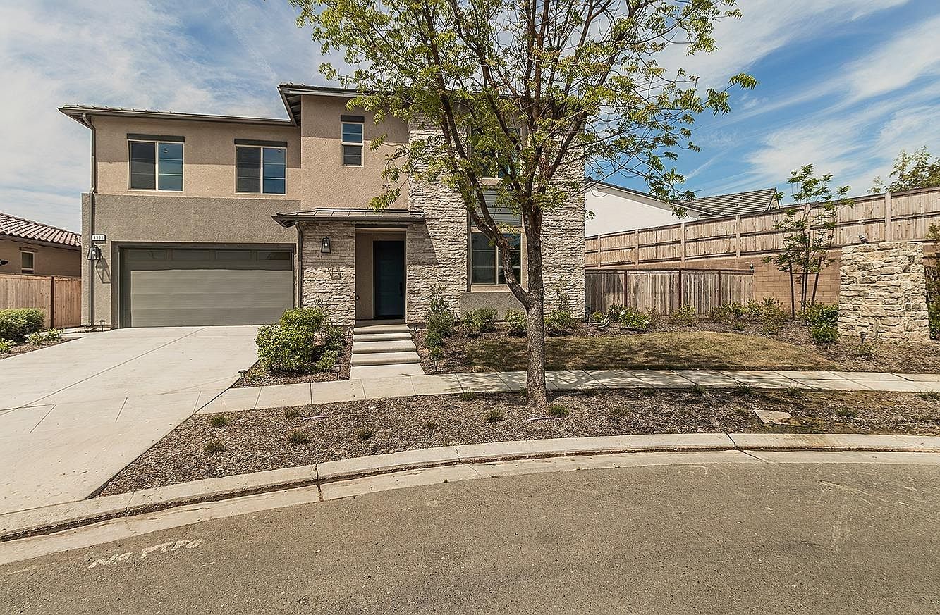 4338 Monarch Pl Madera, CA 93636 - Thumbnail 3