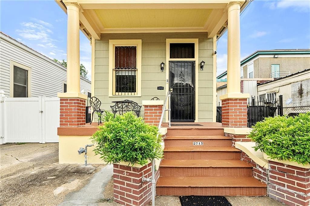 2715 Palmyra St New Orleans, LA 70119 - Thumbnail 3