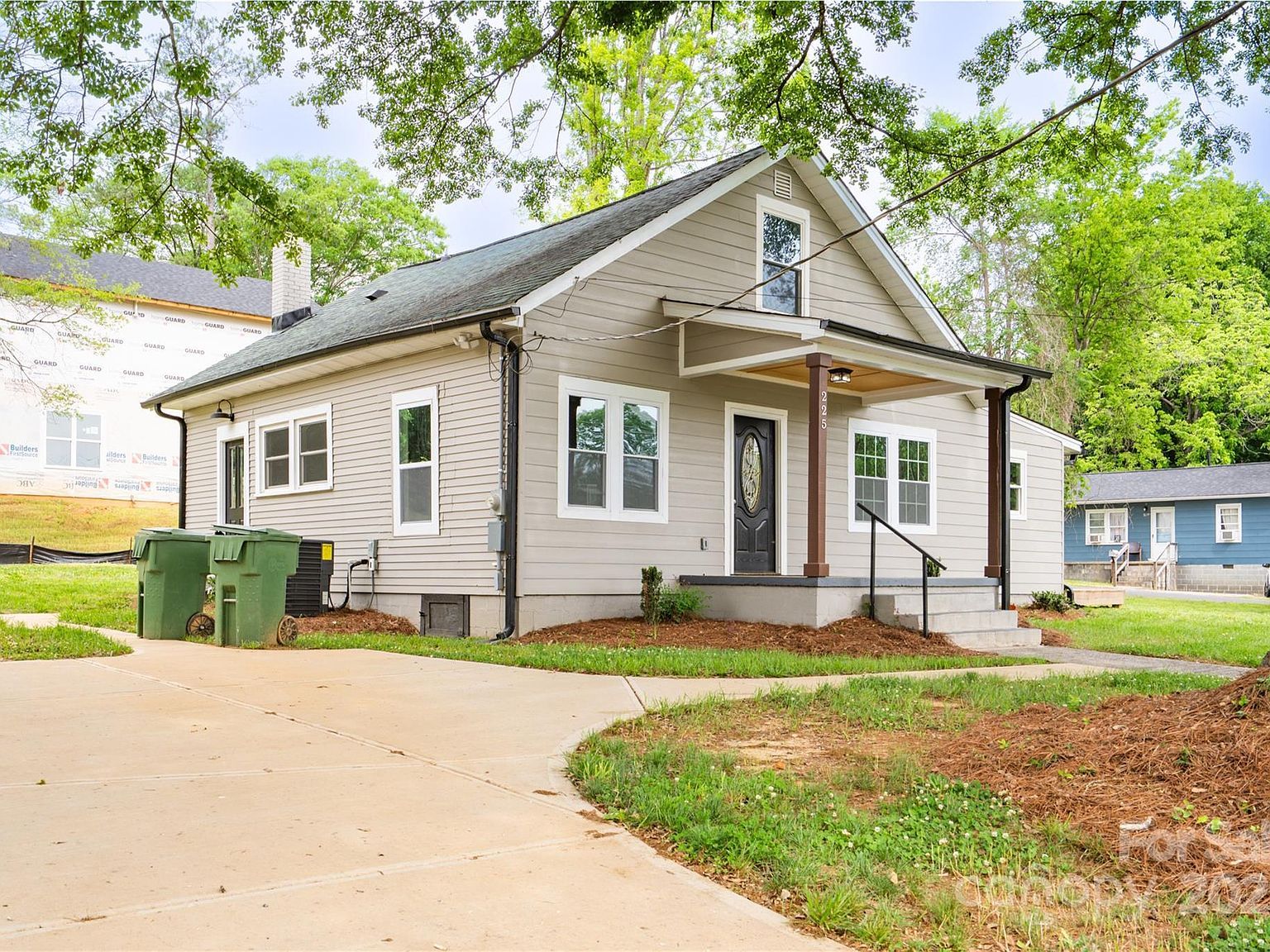 225 N Lee St Mount Holly, NC 28120 - Thumbnail 3