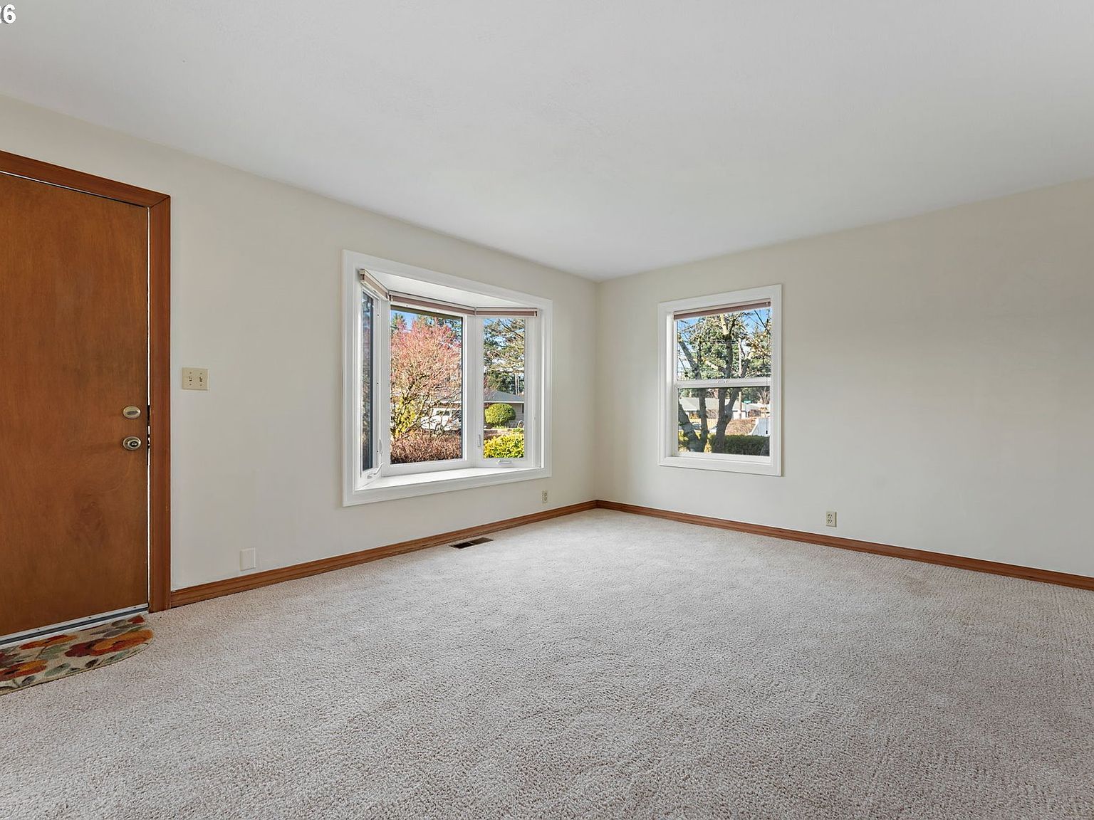 710 NE 110th Ave Portland, OR 97220 - Thumbnail 3