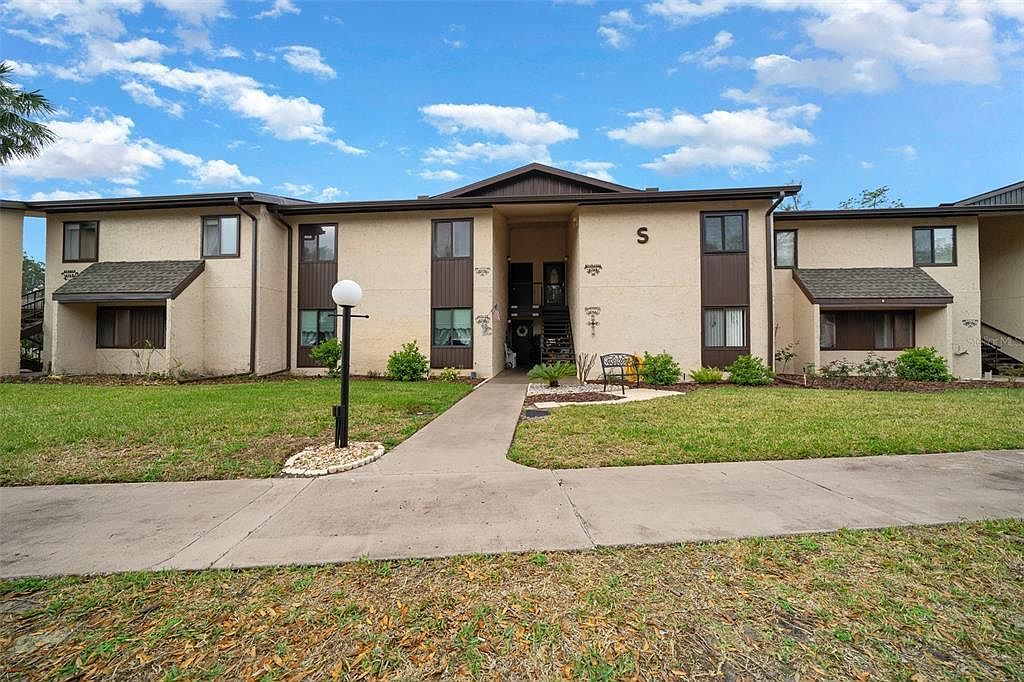 679 Midway Dr #B Ocala, FL 34472 - Thumbnail 3