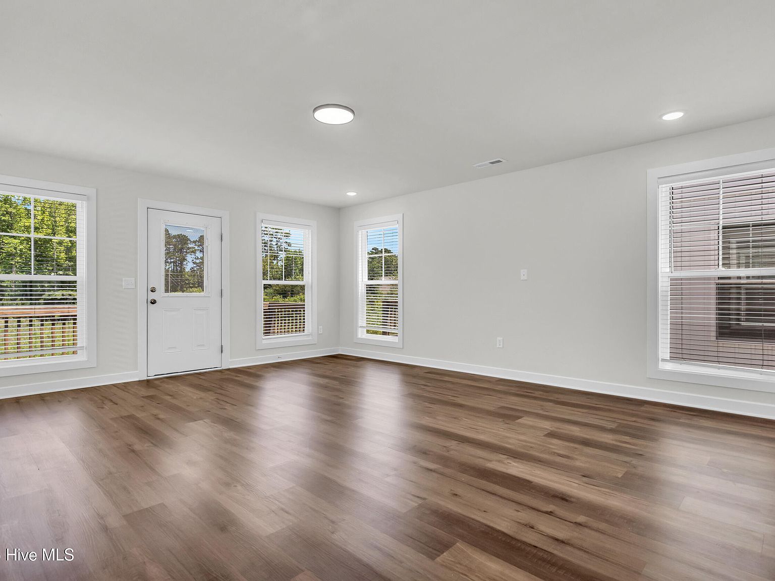 2712 Tulip St Leland, NC 28451 - Thumbnail 3