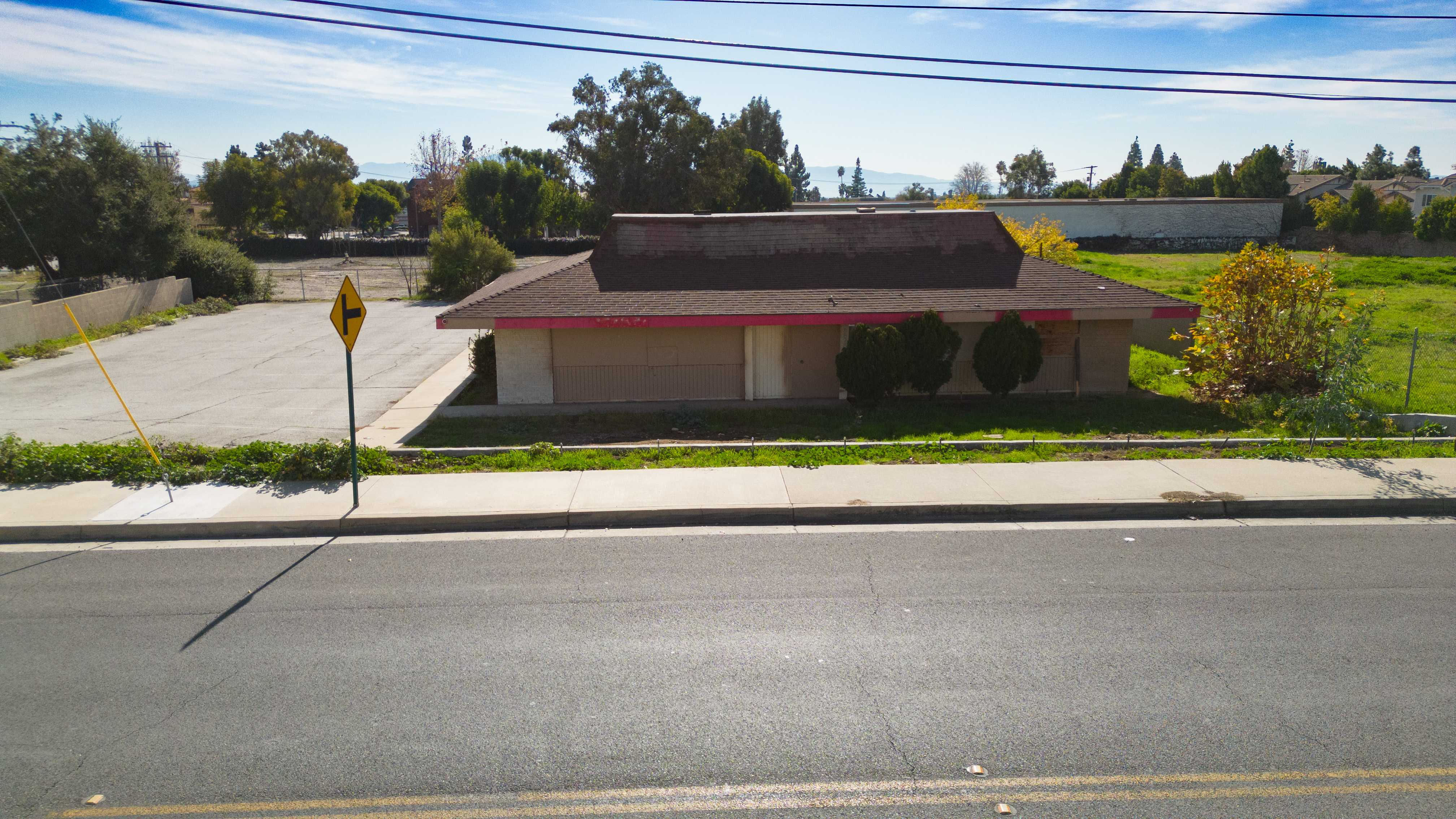 9575 San Bernardino Rd, Rancho Cucamonga, CA, 91730 - Thumbnail 3