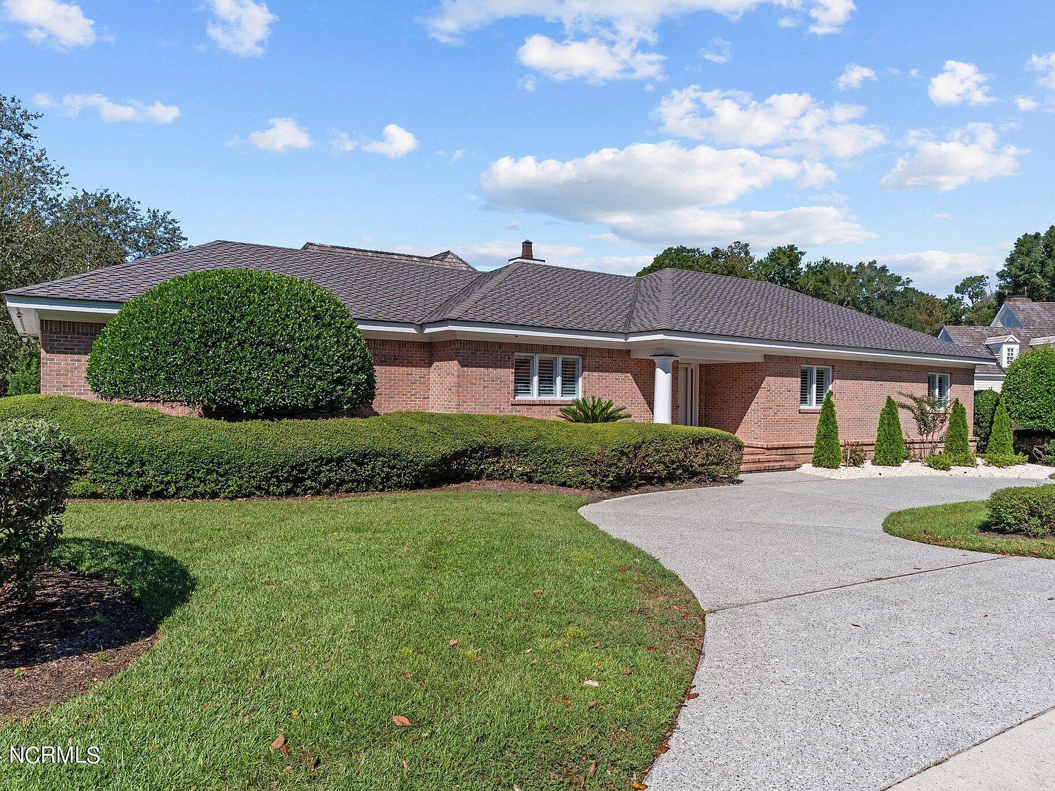 1310 Regatta Dr Wilmington, NC 28405 - Thumbnail 3