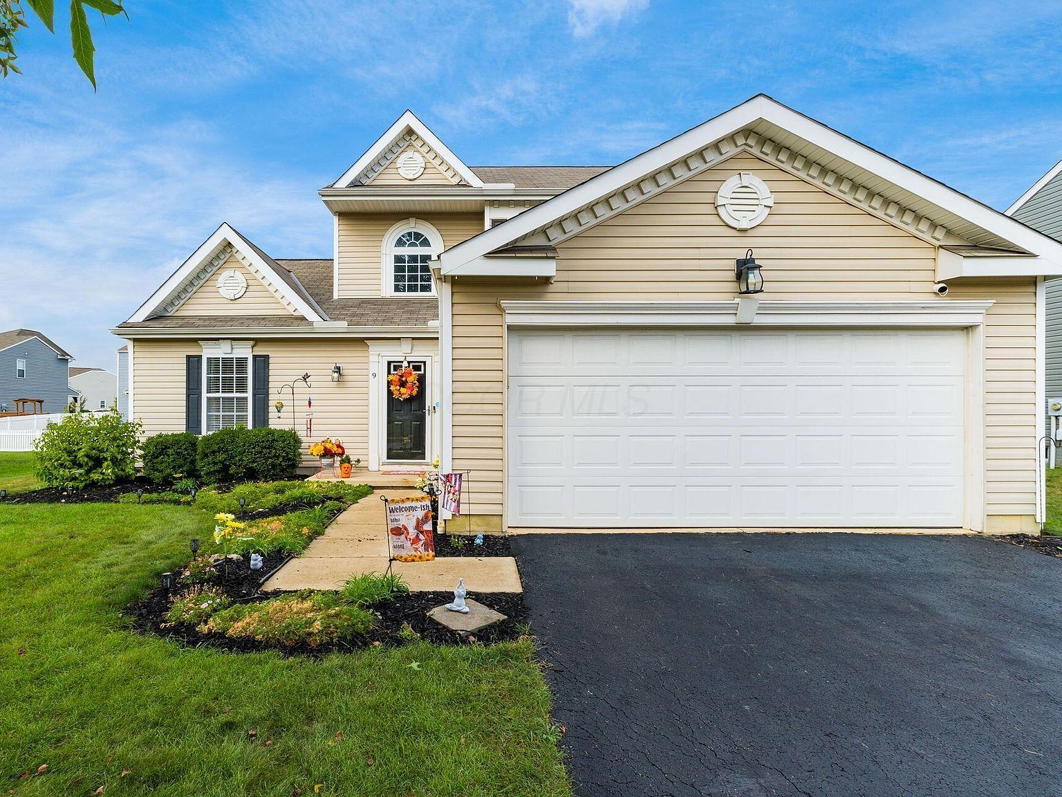 9 Hawthorne Dr Ashville, OH 43103 - Thumbnail 3