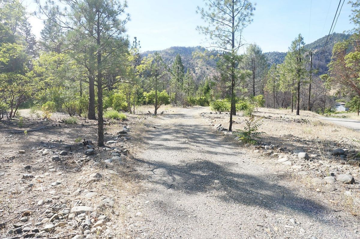 101 River Acres Rd Junction City, CA 96048 - Thumbnail 3