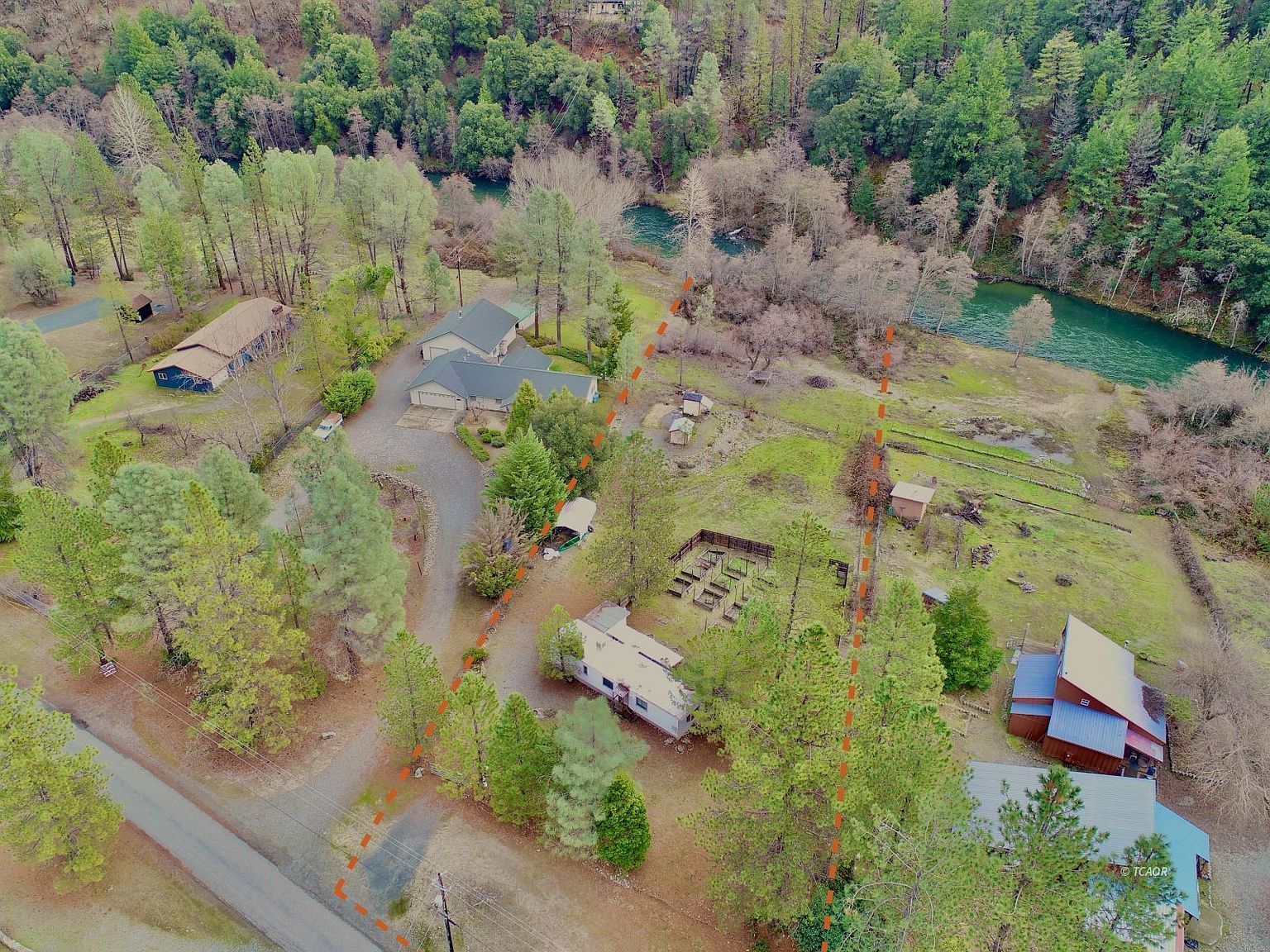 540 Reo Ln Douglas City, CA 96024 - Thumbnail 3