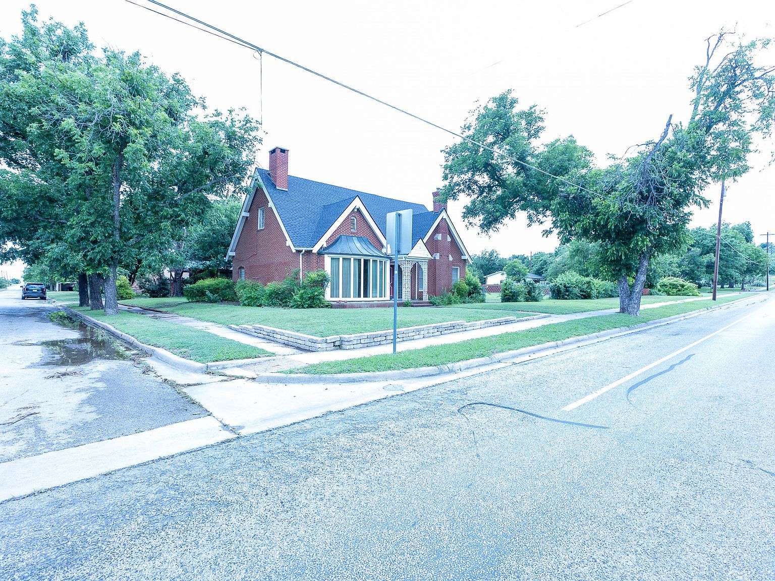 1001 W Walnut St Coleman, TX 76834 - Thumbnail 3