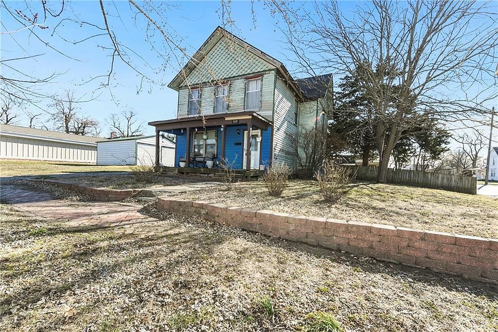 109 W Miami St NE Paola, KS 66071 - Thumbnail 3