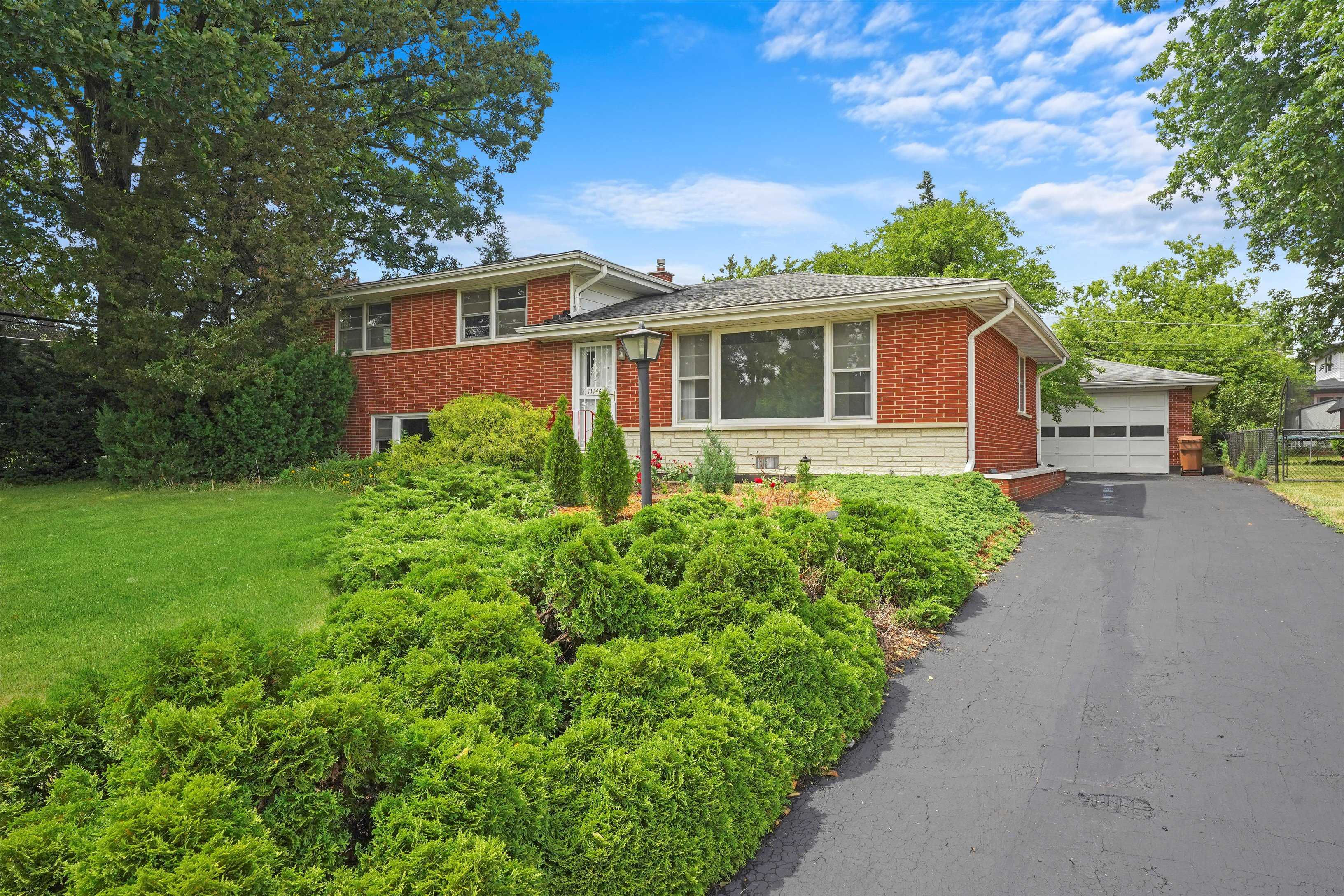 11146 84th Place, Willow Springs, IL, USA, 60480 - Thumbnail 3