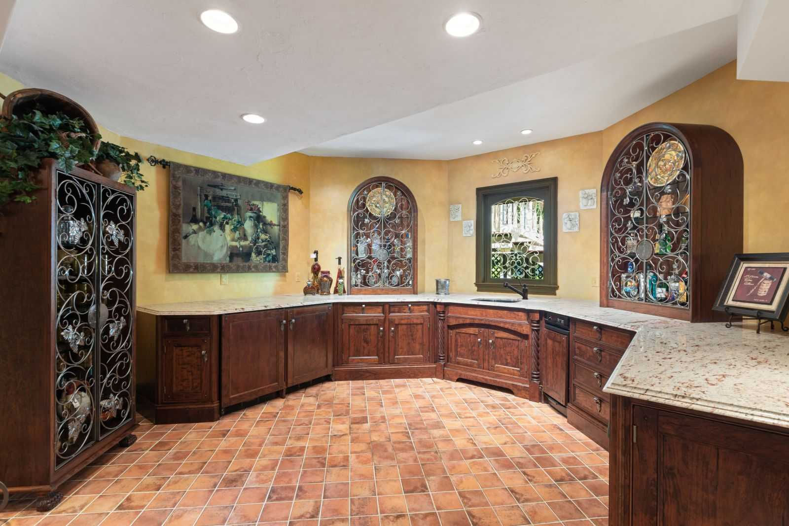 10 Navaho Drive, Canton, MA, USA, 2021 - Thumbnail 3