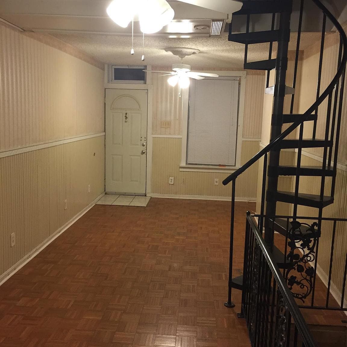 2618 N Waterloo St Philadelphia, PA 19133 - Thumbnail 3