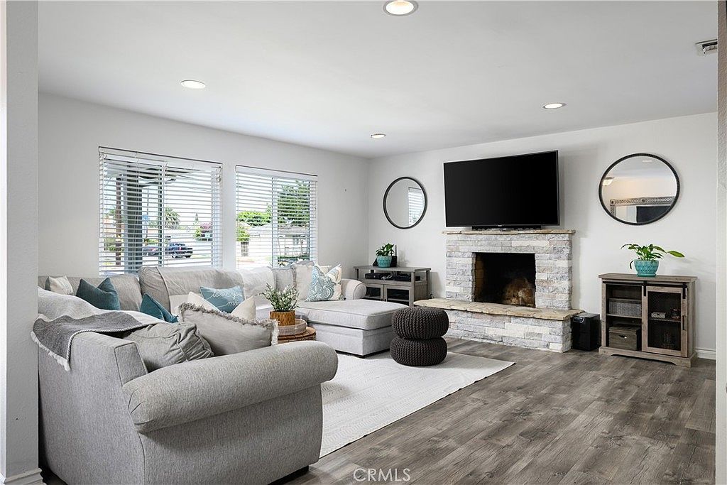 25006 Eshelman Ave Lomita, CA 90717 - Thumbnail 3