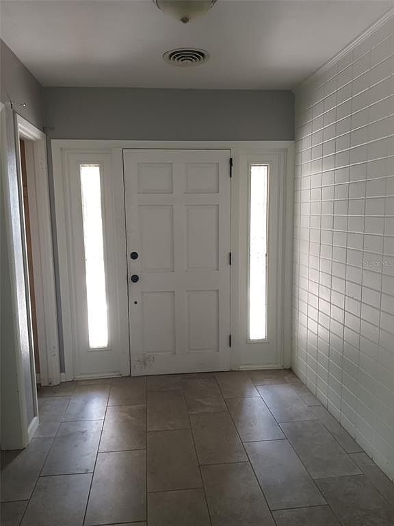 412 W Lake Summit Dr SE Winter Haven, FL 33884 - Thumbnail 3