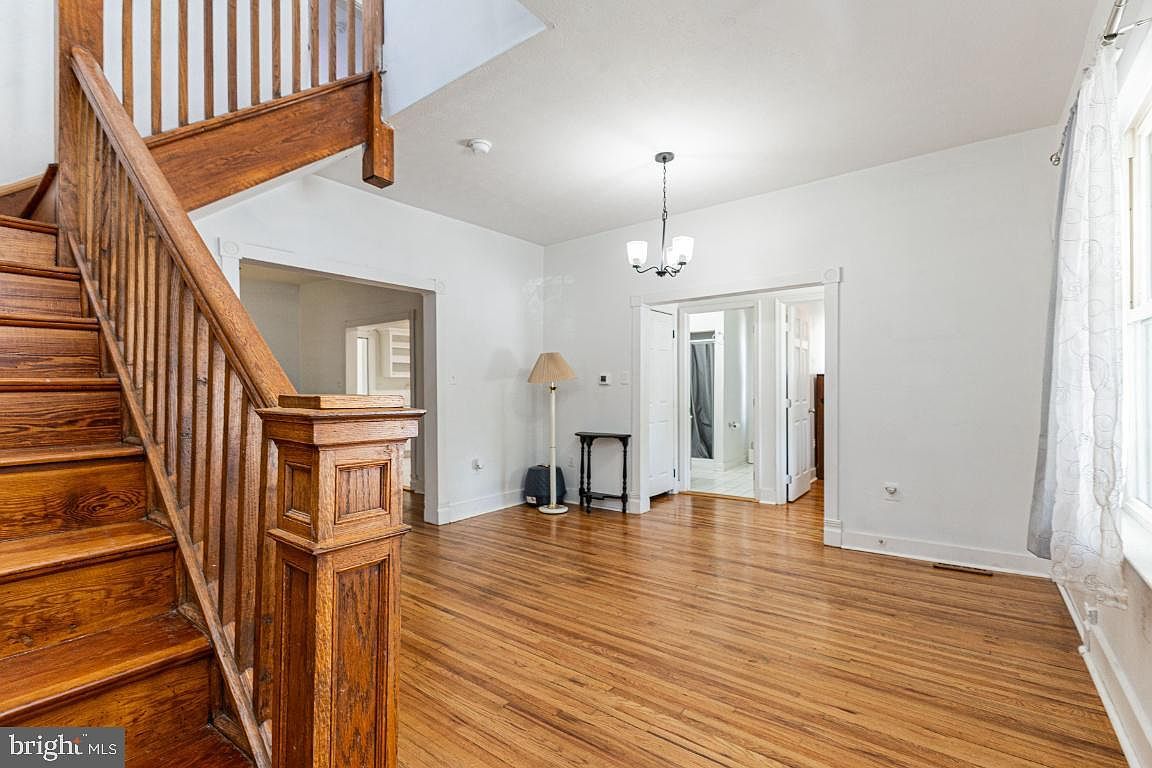 518 Warren Ave Front Royal, VA 22630 - Thumbnail 3