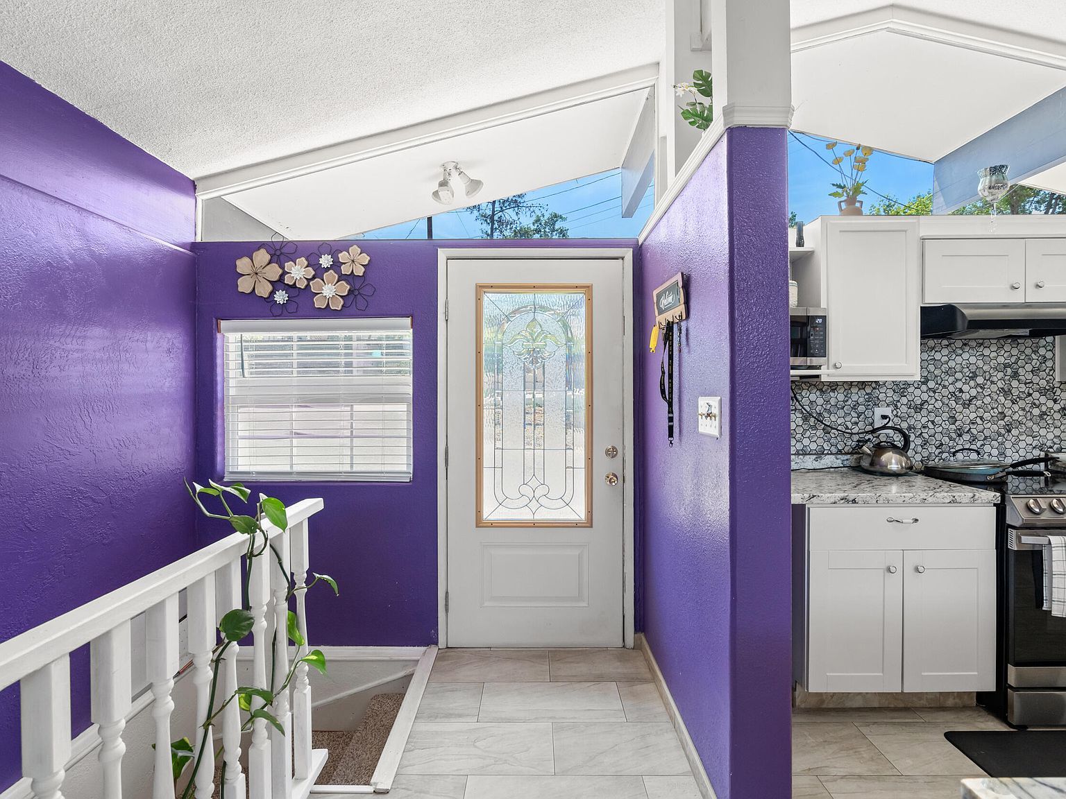 284 E Main St Eagle Pt, OR 97524 - Thumbnail 3